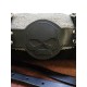 cinghie porta coperta in pelle con teschio centrale per moto custom